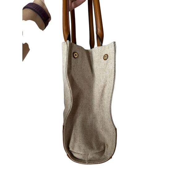 EUC Tory Burch Limited Edition Hawaii Embroidered Canvas Leather Boho Tote Bag - Picture 5 of 10